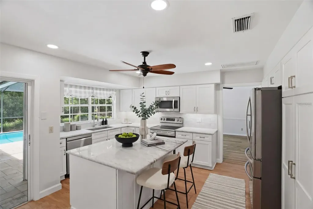 16706 Vallely Drive Tampa FL 33618