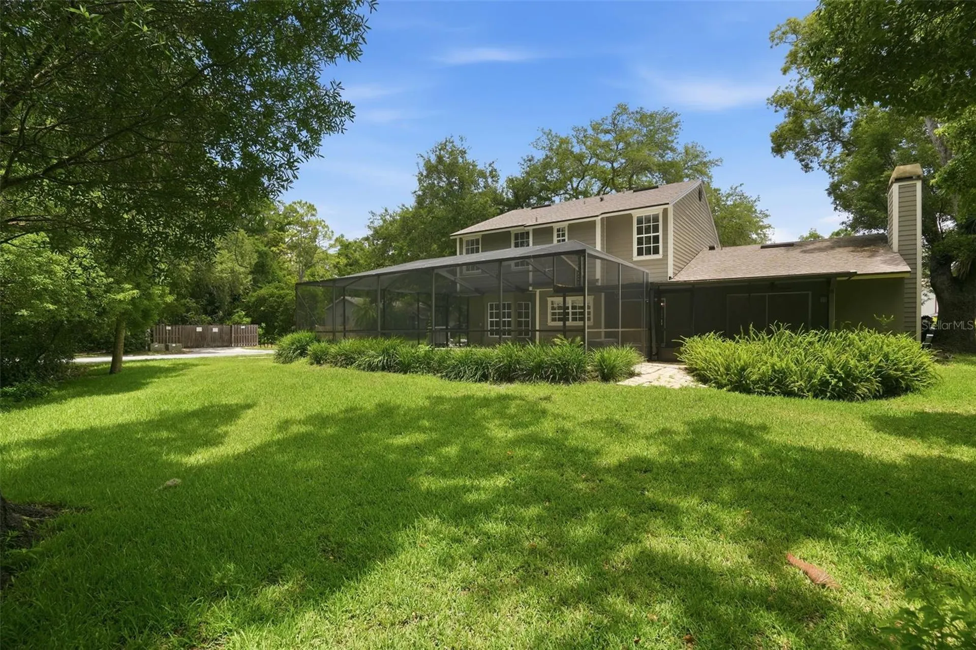 16706 Vallely Drive Tampa FL 33618