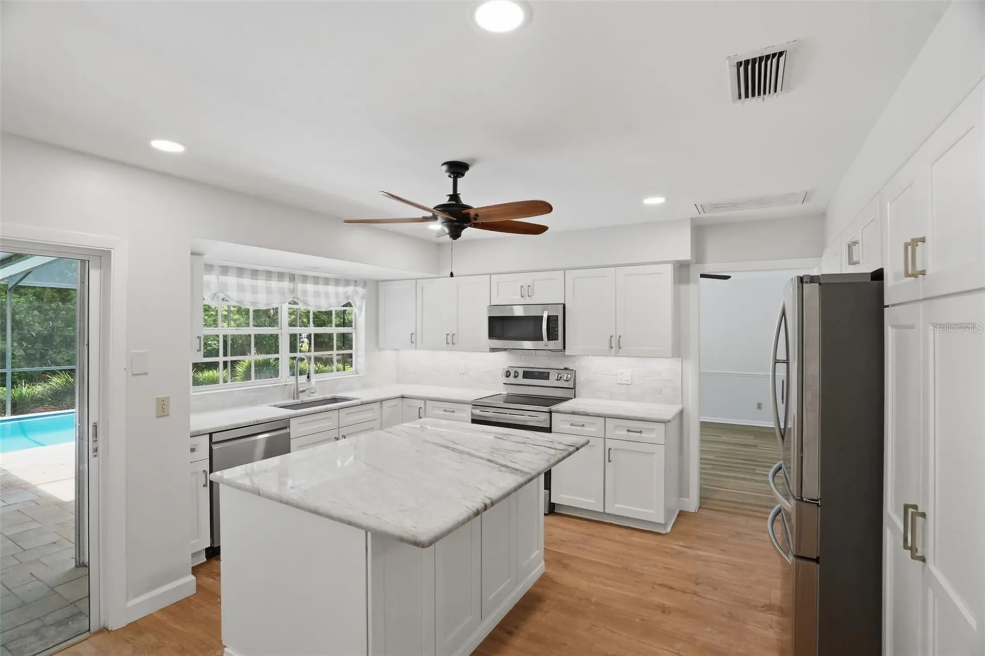 16706 Vallely Drive Tampa FL 33618