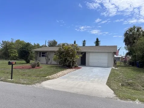 213 Granada Boulevard North Port FL 34287