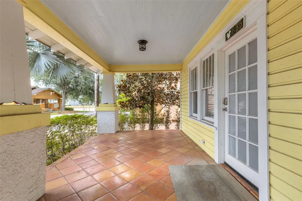 833/835 Johnson Avenue Lakeland FL 33801