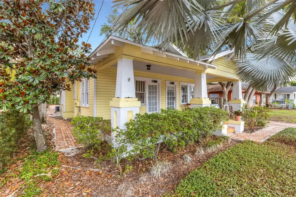 833/835 Johnson Avenue Lakeland FL 33801