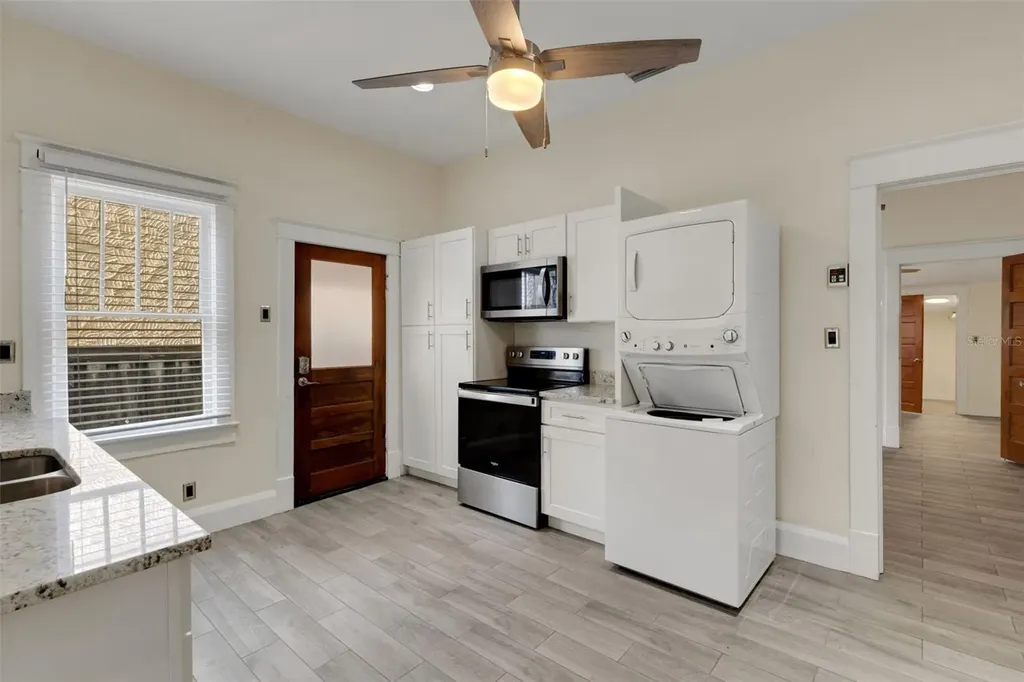 833/835 Johnson Avenue Lakeland FL 33801
