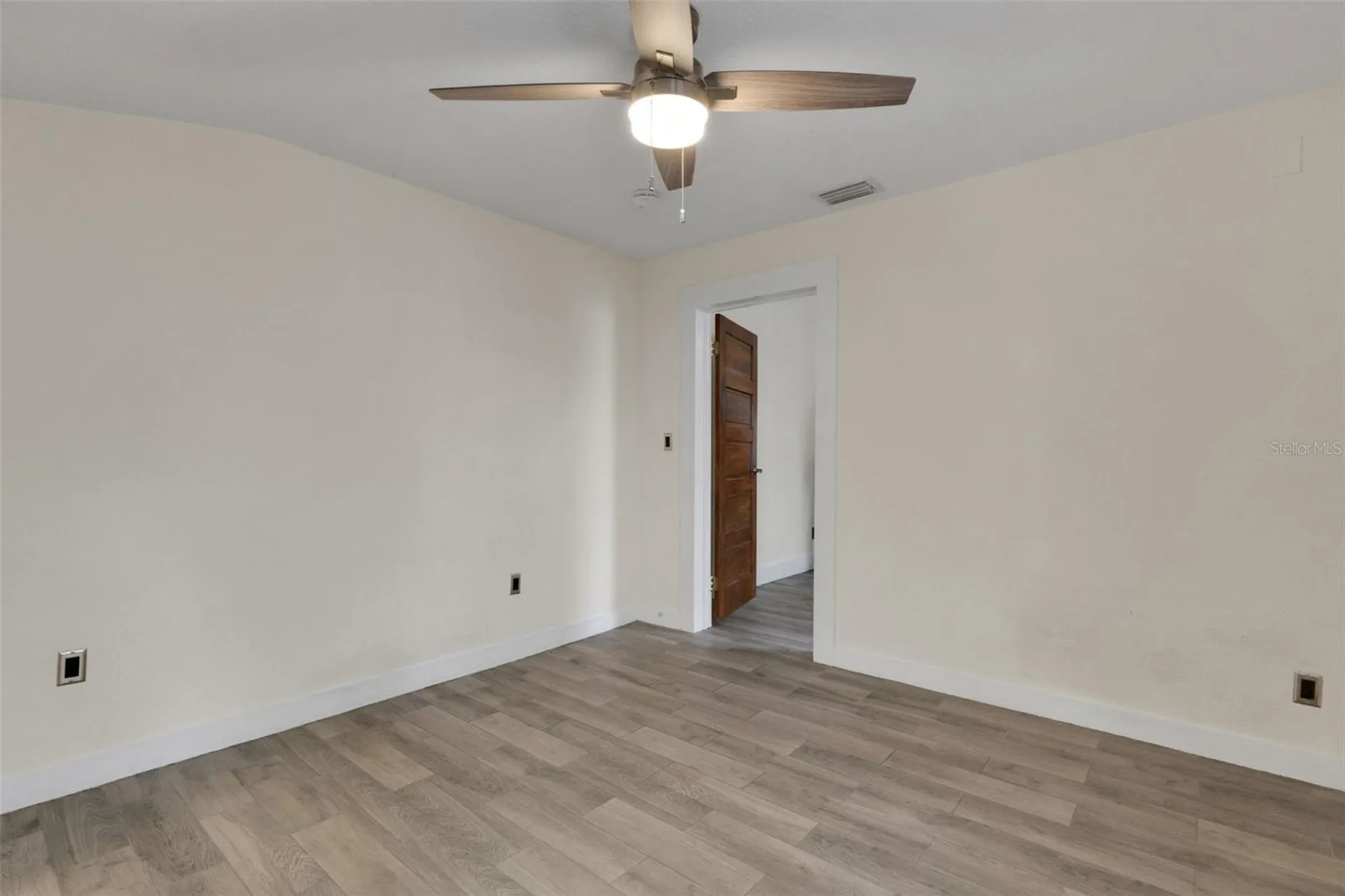 833/835 Johnson Avenue Lakeland FL 33801