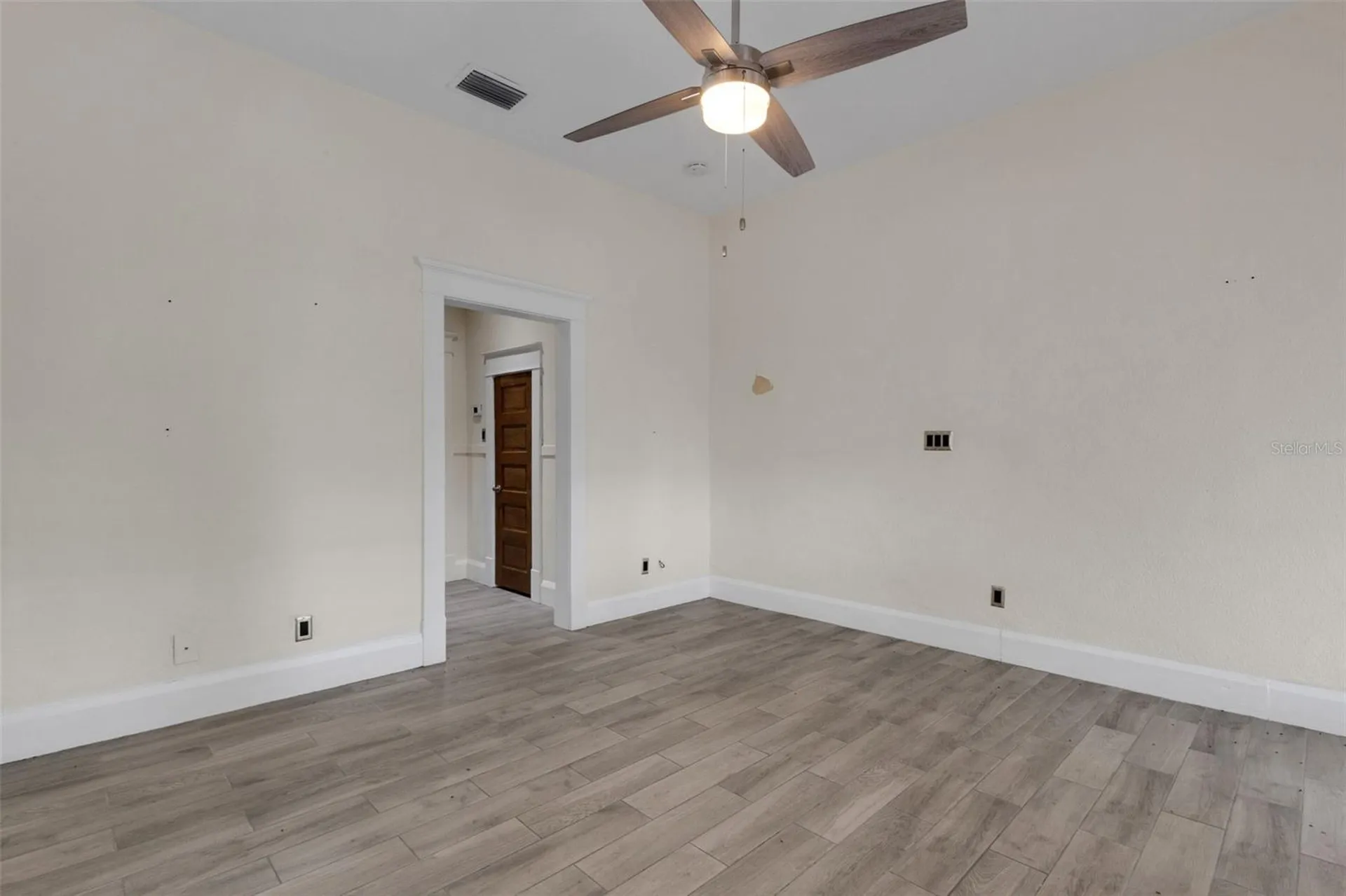 833/835 Johnson Avenue Lakeland FL 33801