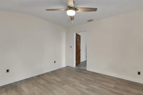 833/835 Johnson Avenue Lakeland FL 33801