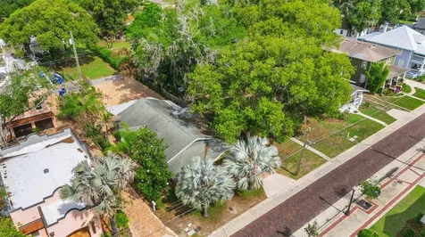 833/835 Johnson Avenue Lakeland FL 33801