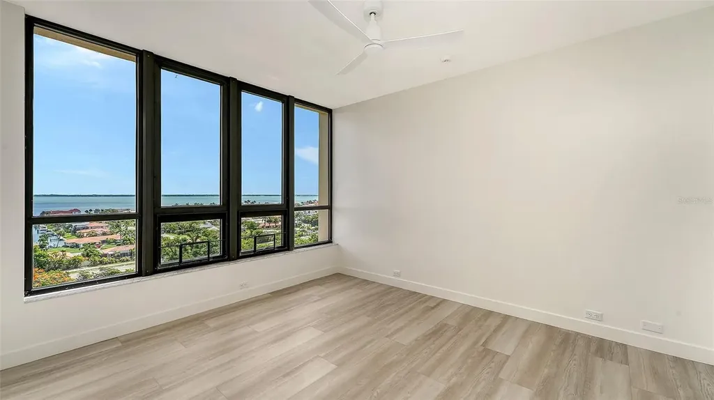 1211 Gulf Of Mexico Drive Longboat Key FL 34228