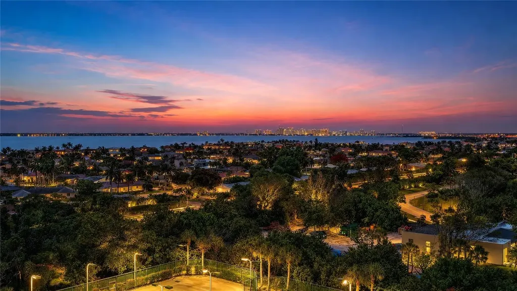 1211 Gulf Of Mexico Drive Longboat Key FL 34228