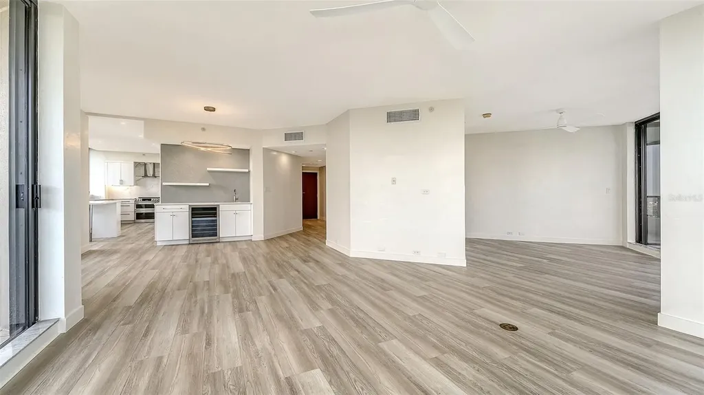 1211 Gulf Of Mexico Drive Longboat Key FL 34228