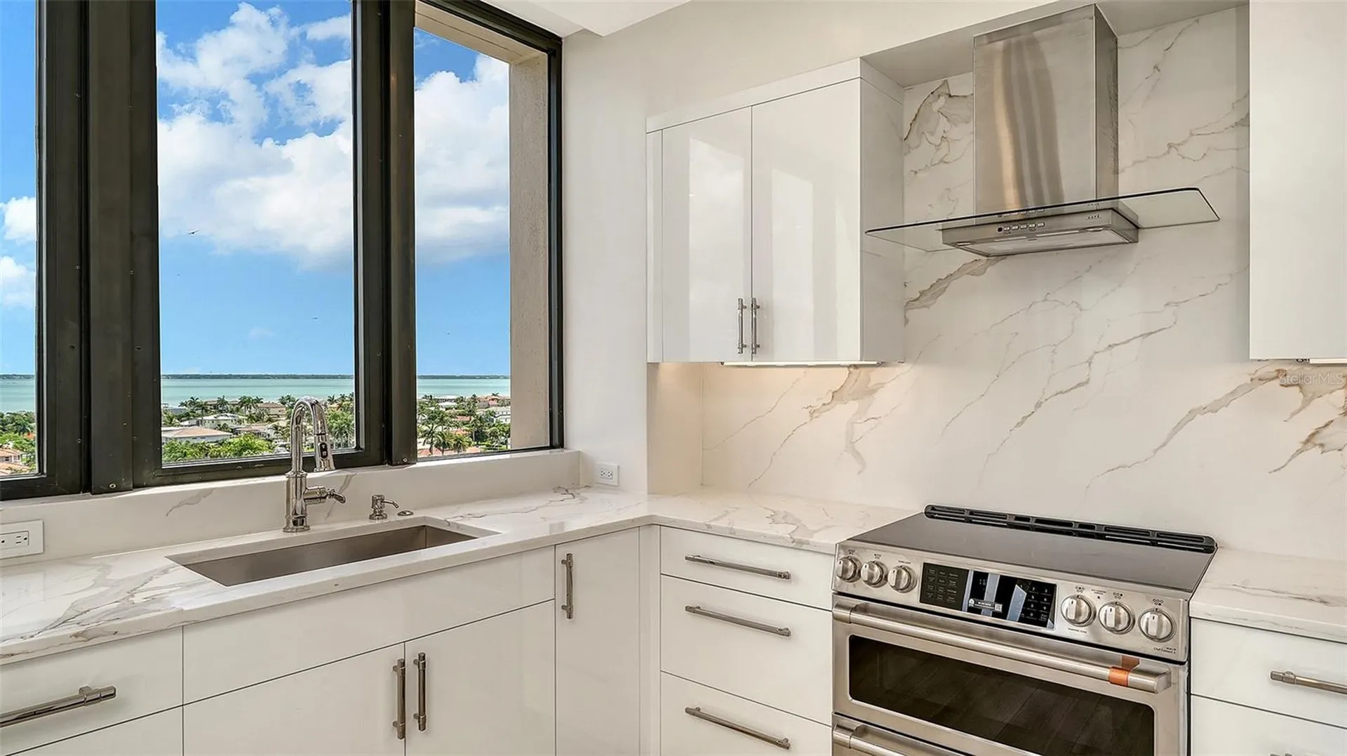1211 Gulf Of Mexico Drive Longboat Key FL 34228