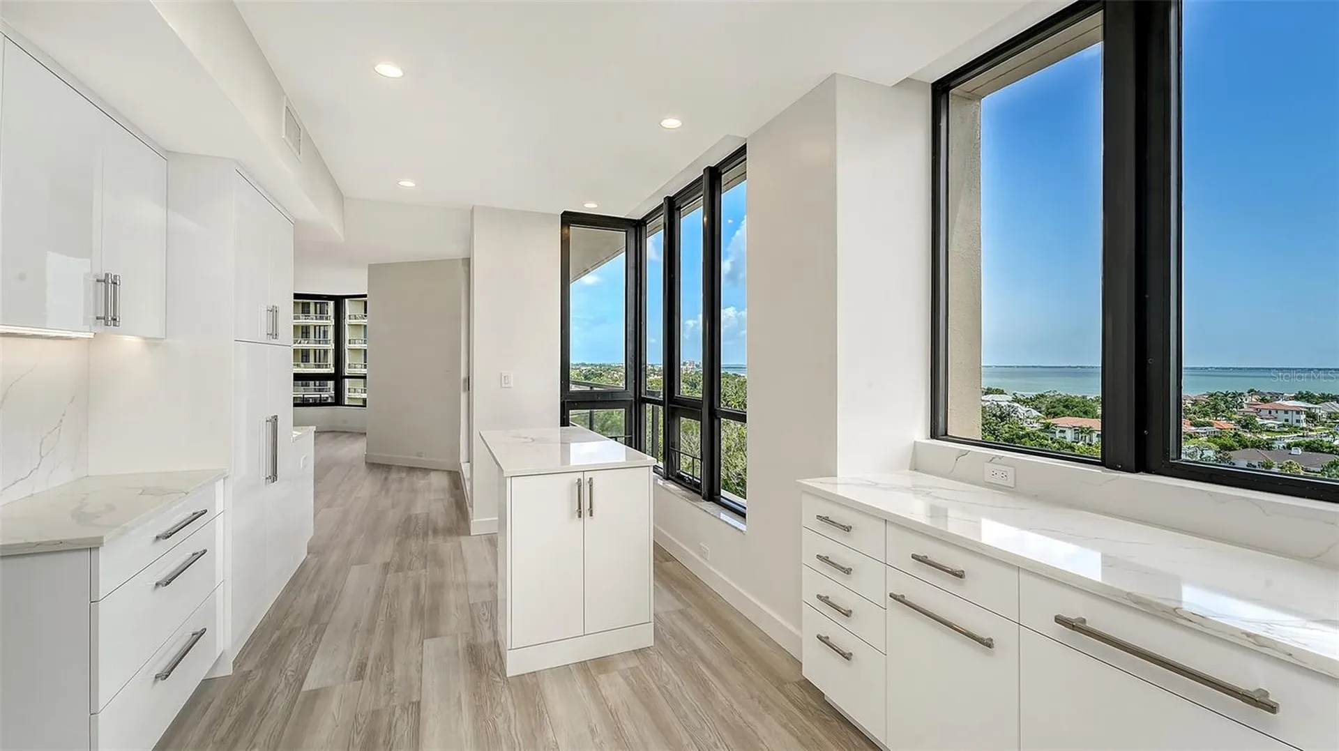 1211 Gulf Of Mexico Drive Longboat Key FL 34228