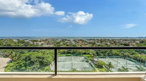 1211 Gulf Of Mexico Drive Longboat Key FL 34228