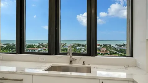 1211 Gulf Of Mexico Drive Longboat Key FL 34228