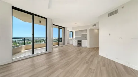 1211 Gulf Of Mexico Drive Longboat Key FL 34228