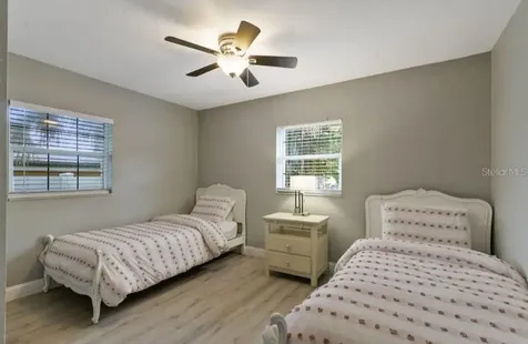 2911 E 97th Avenue Tampa FL 33612
