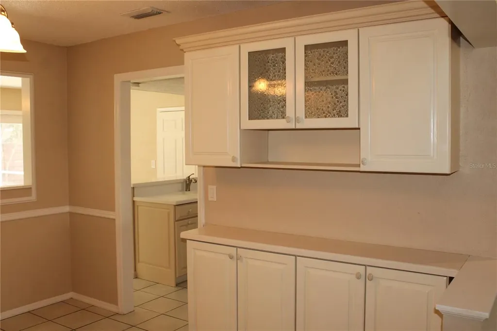 4215 18th Avenue Drive W Bradenton FL 34205