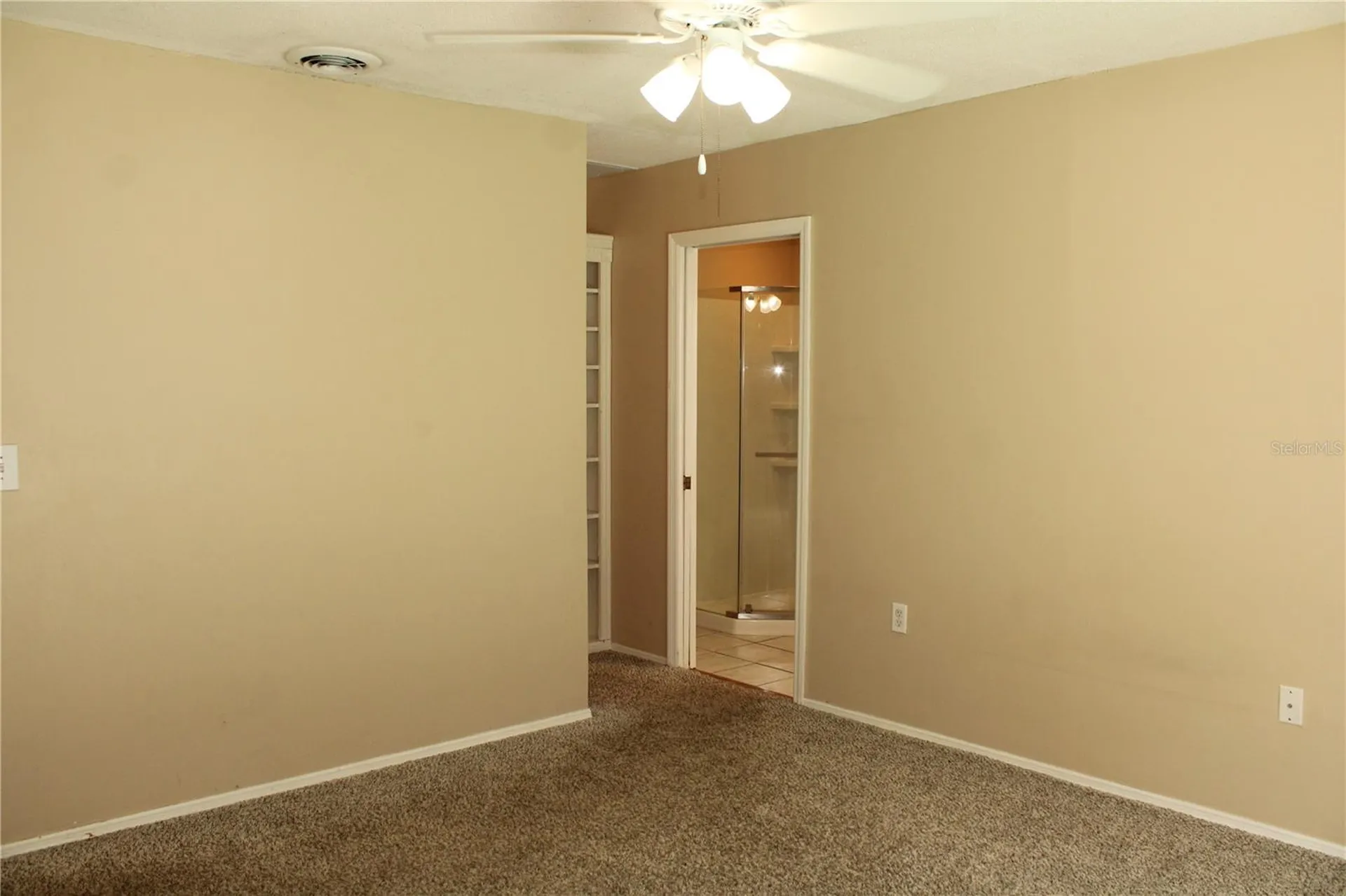 4215 18th Avenue Drive W Bradenton FL 34205