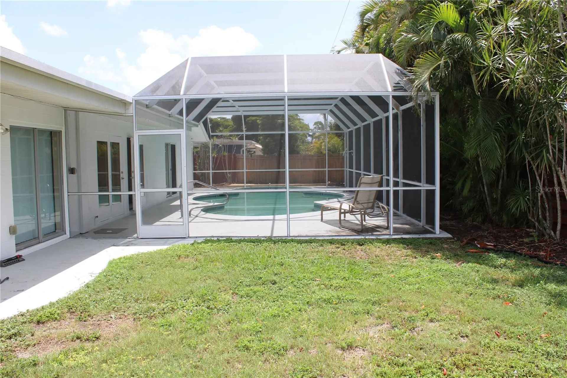 4215 18th Avenue Drive W Bradenton FL 34205