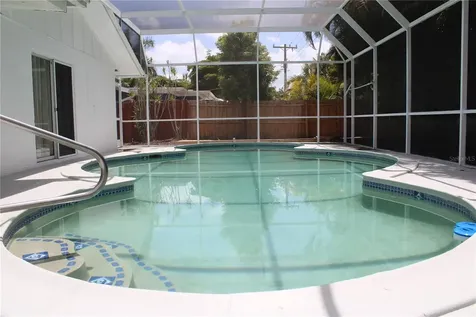 4215 18th Avenue Drive W Bradenton FL 34205