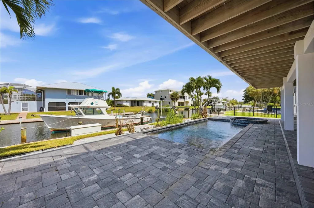 10460 Marion Street Englewood FL 34224