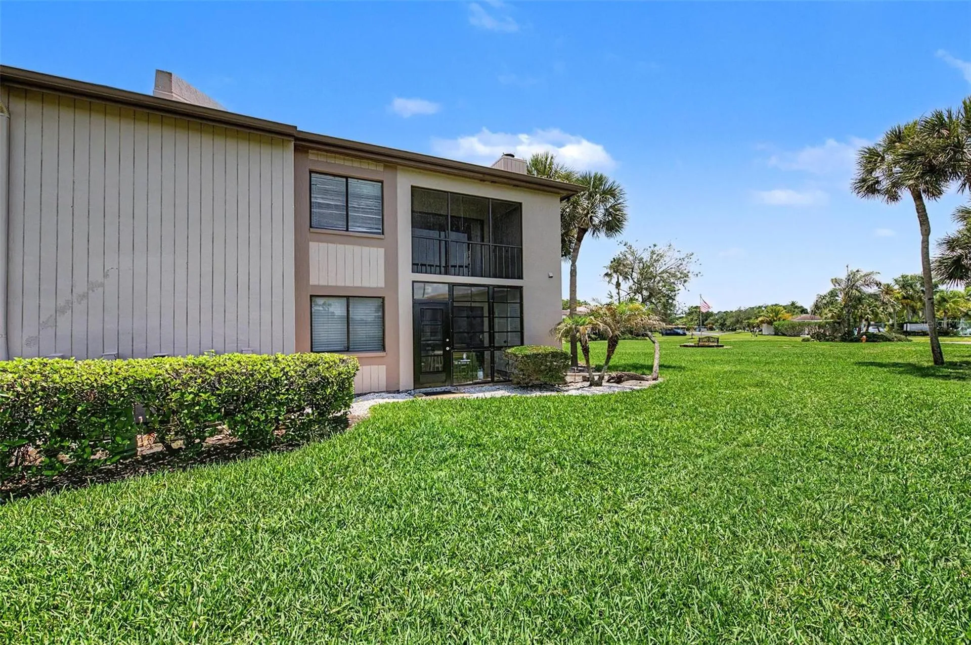 202 Mary Drive Oldsmar FL 34677