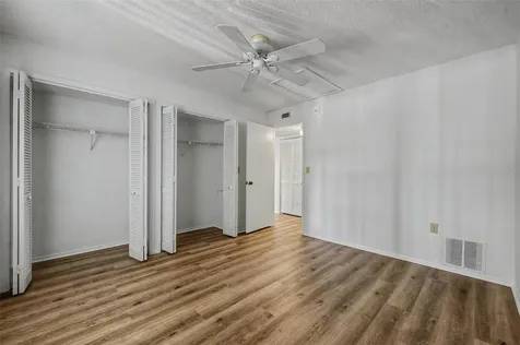 202 Mary Drive Oldsmar FL 34677