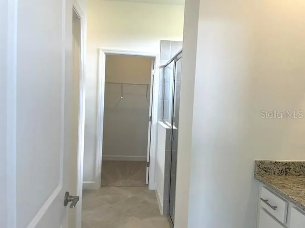 5316 Crystal Harbor Cove Bradenton FL 34211