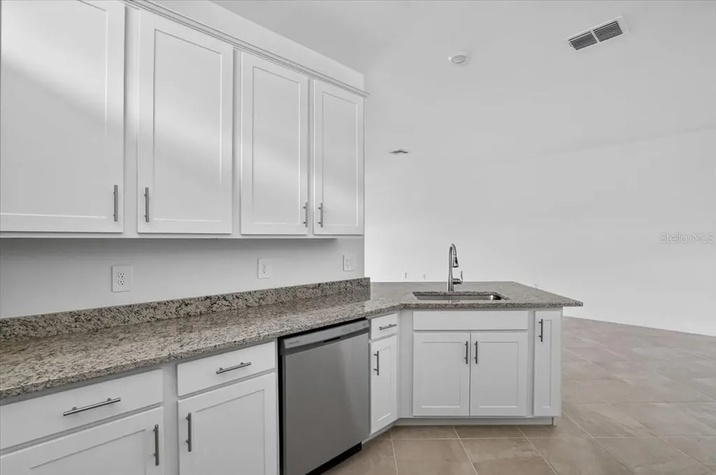 5316 Crystal Harbor Cove Bradenton FL 34211