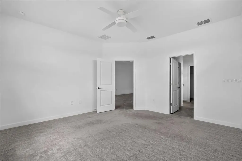 5316 Crystal Harbor Cove Bradenton FL 34211