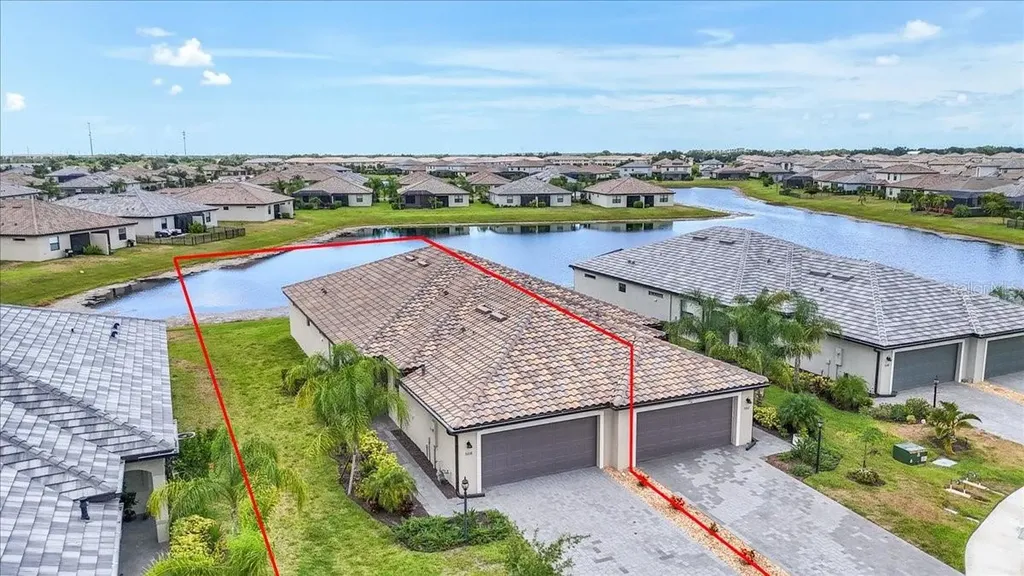 5316 Crystal Harbor Cove Bradenton FL 34211