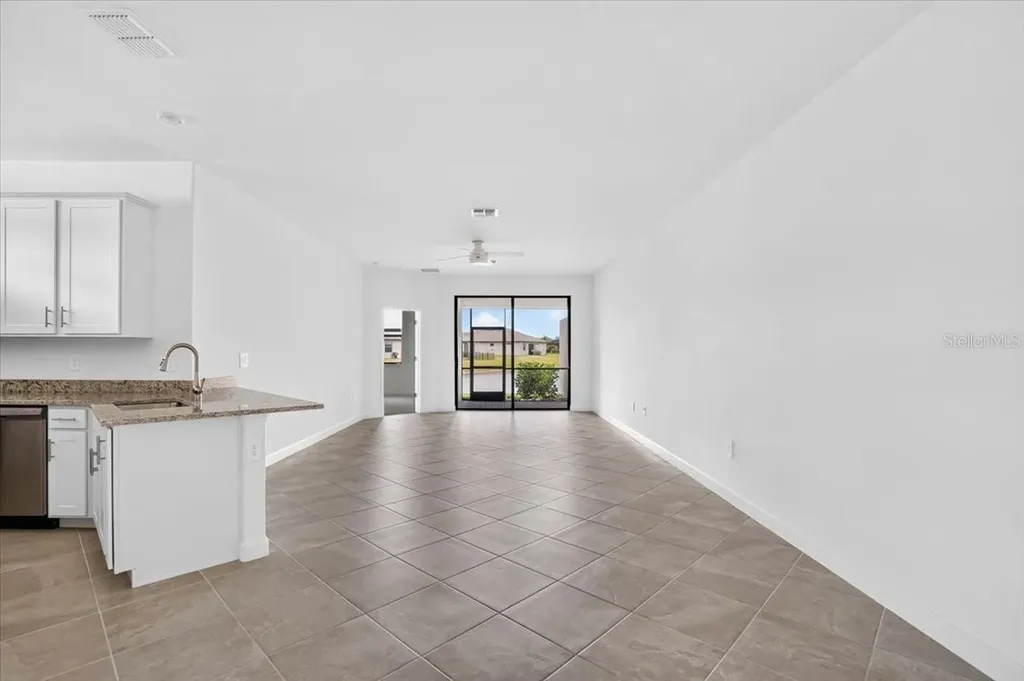 5316 Crystal Harbor Cove Bradenton FL 34211