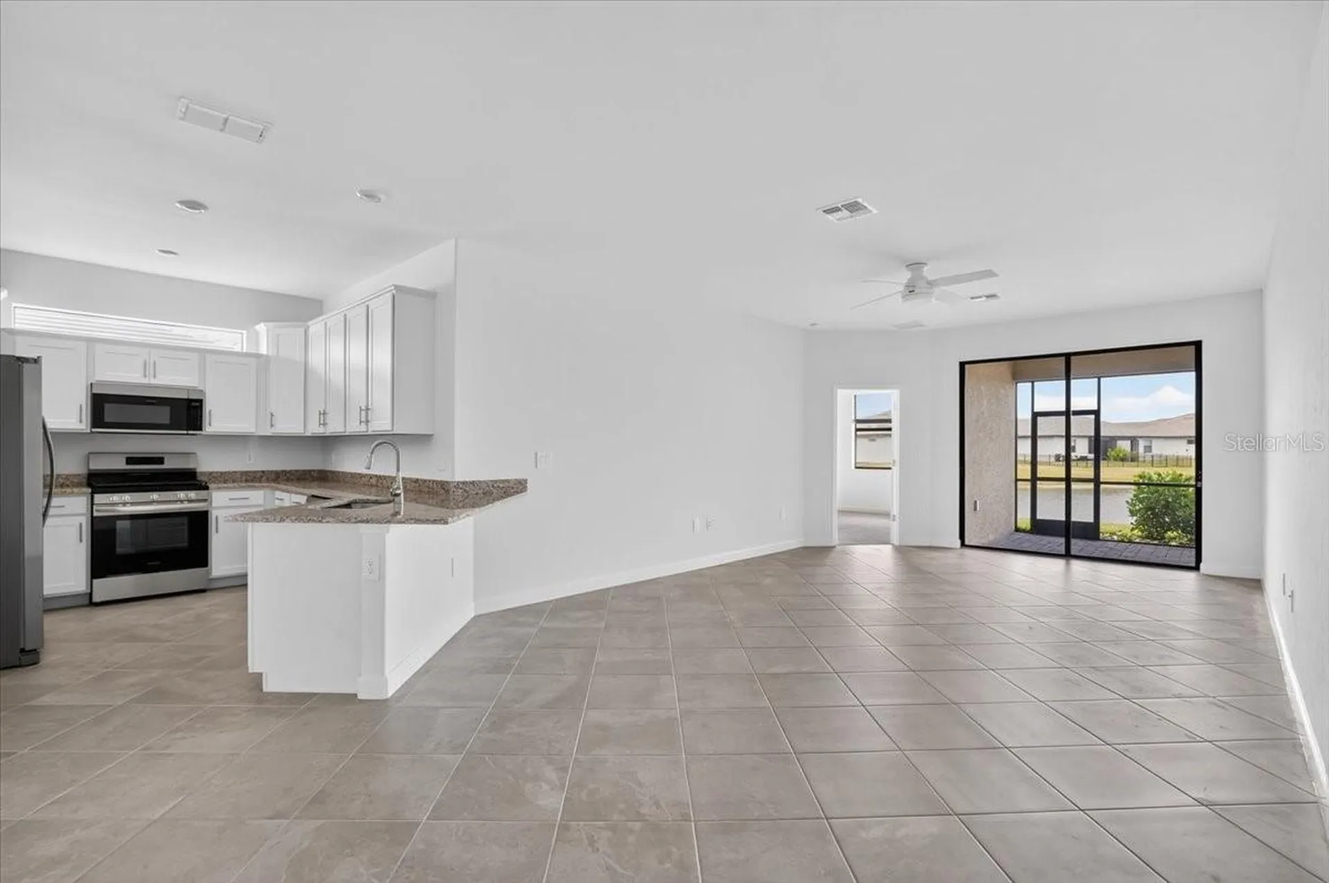 5316 Crystal Harbor Cove Bradenton FL 34211