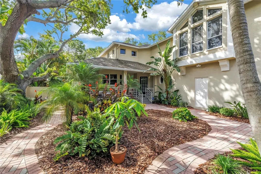 2269 Kent Drive Largo FL 33774