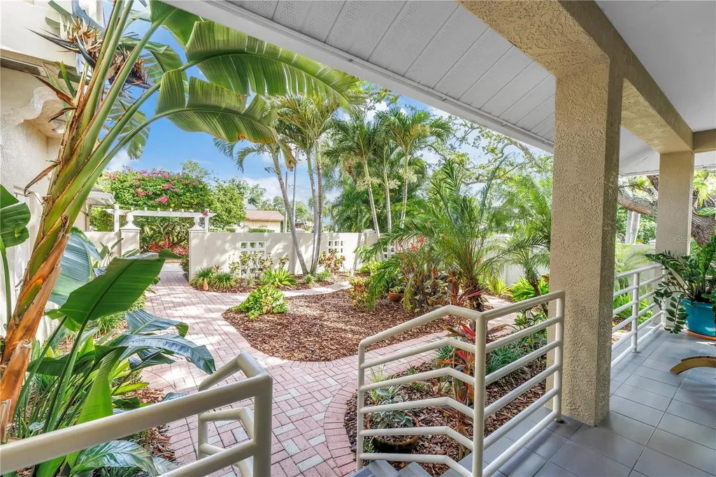 2269 Kent Drive Largo FL 33774