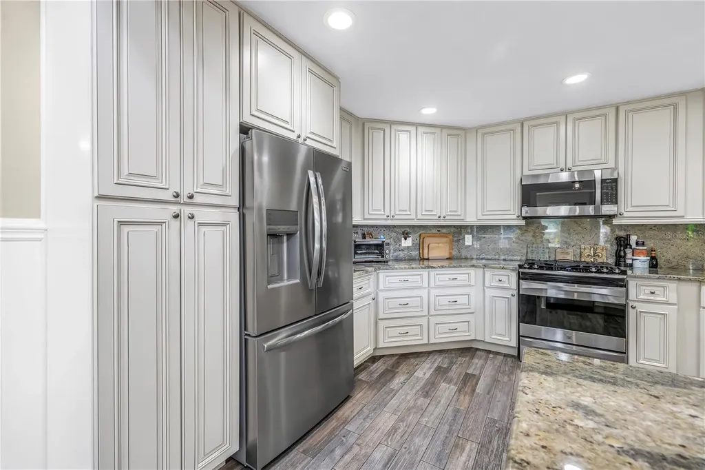 2269 Kent Drive Largo FL 33774