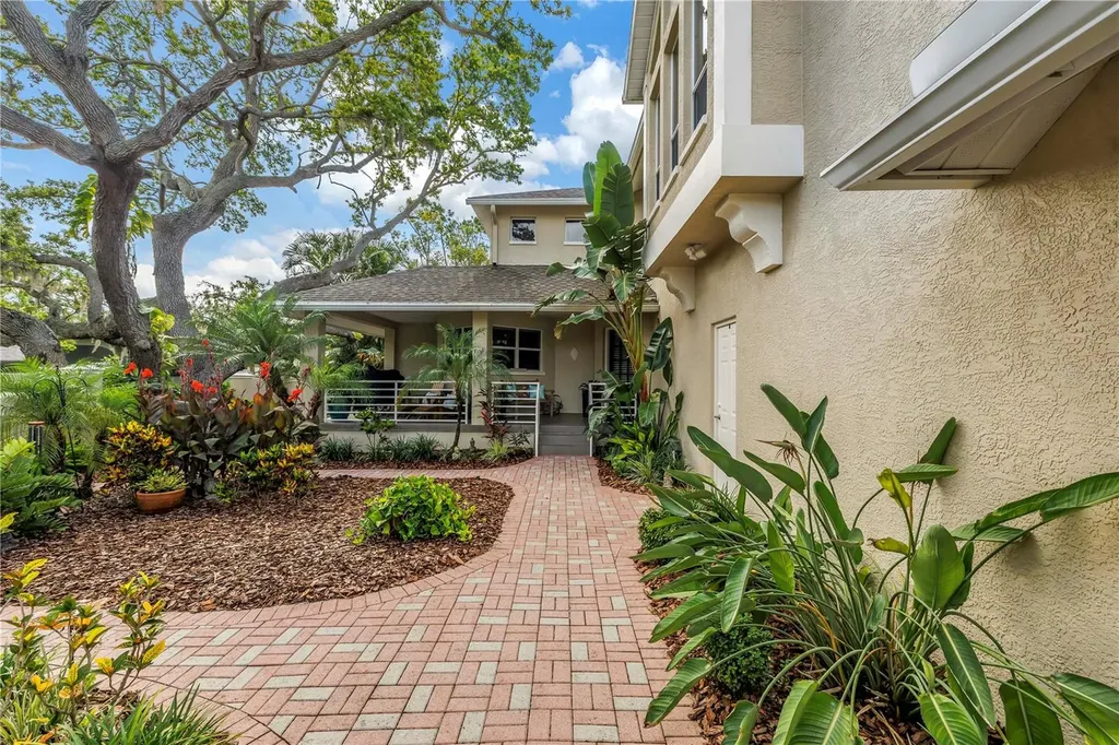 2269 Kent Drive Largo FL 33774