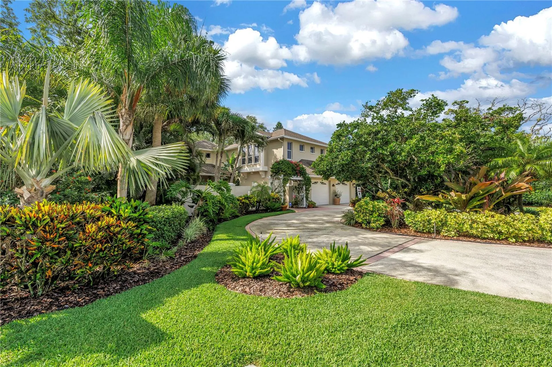 2269 Kent Drive Largo FL 33774