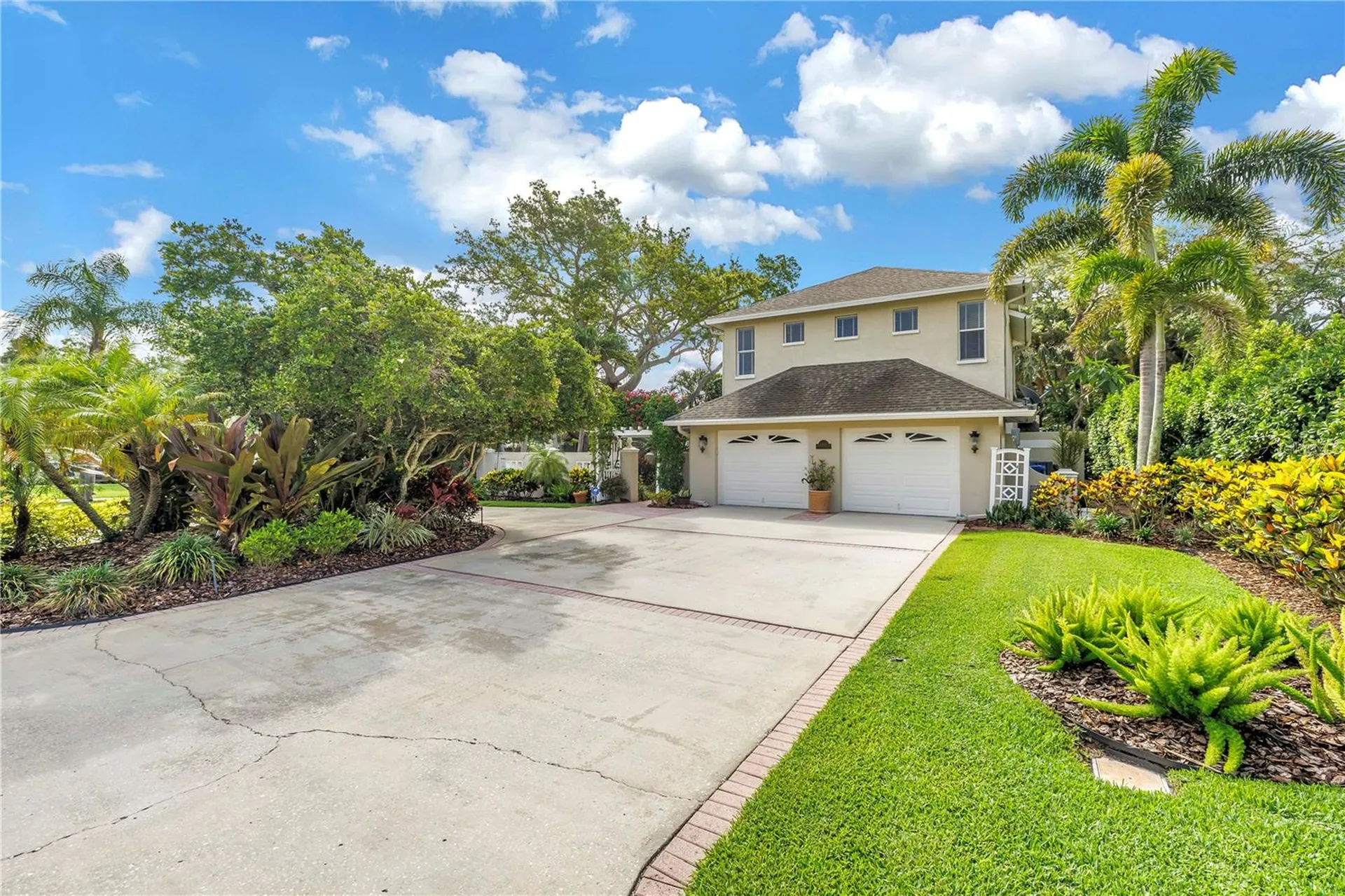 2269 Kent Drive Largo FL 33774