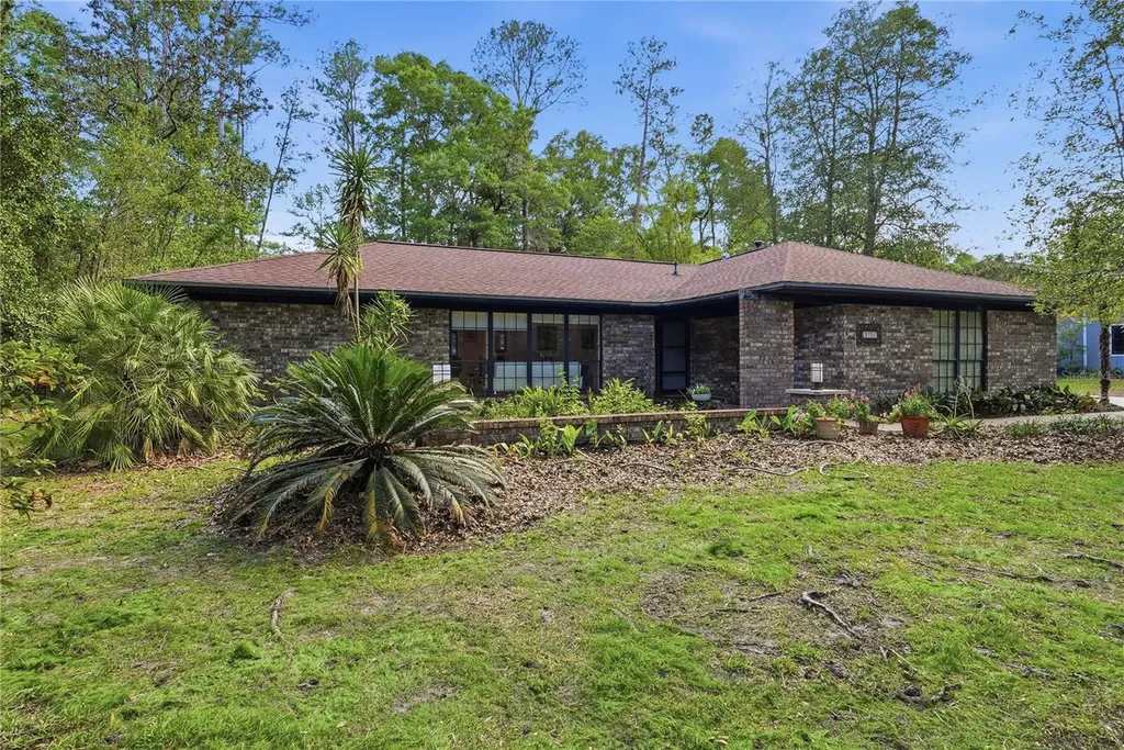3705 NW 25th Avenue Gainesville FL 32605
