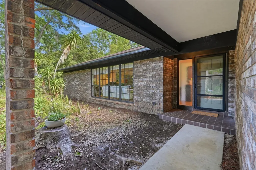3705 NW 25th Avenue Gainesville FL 32605