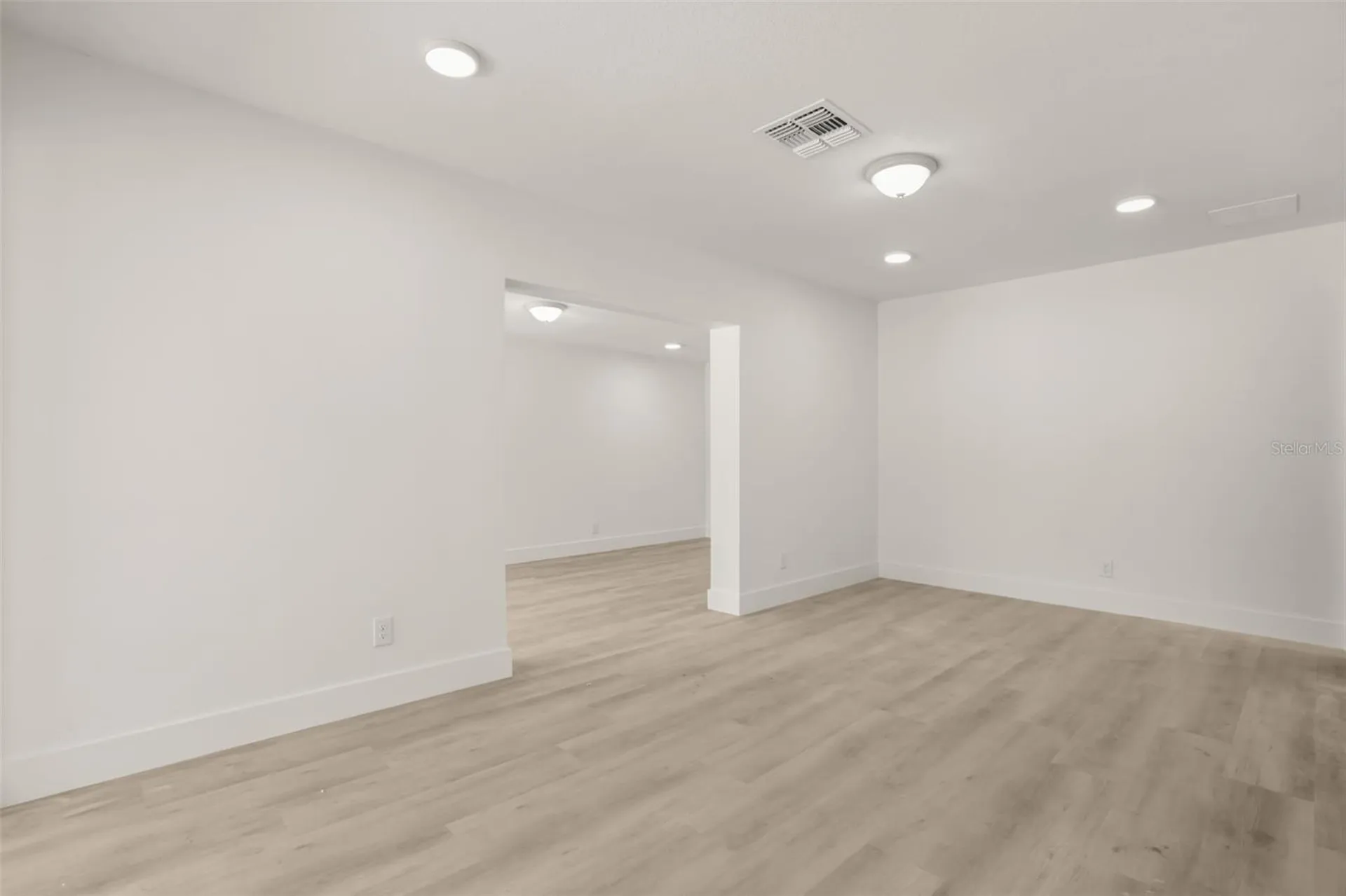 127 Leon Street Altamonte Springs FL 32701