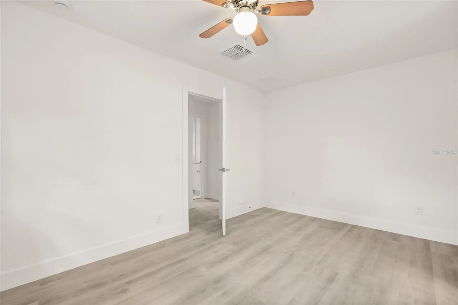 127 Leon Street Altamonte Springs FL 32701