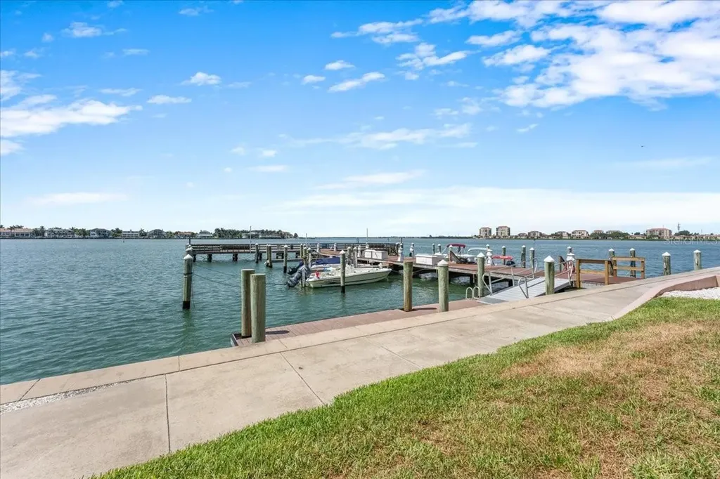 5220 Brittany Drive S St Petersburg FL 33715