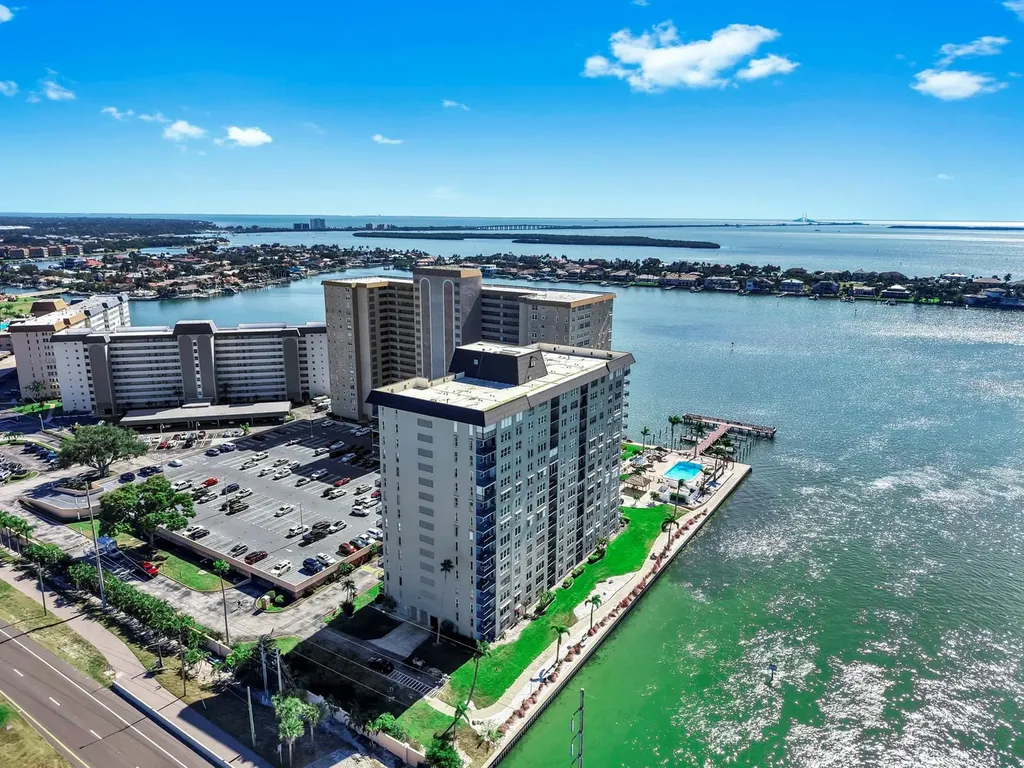 5220 Brittany Drive S St Petersburg FL 33715