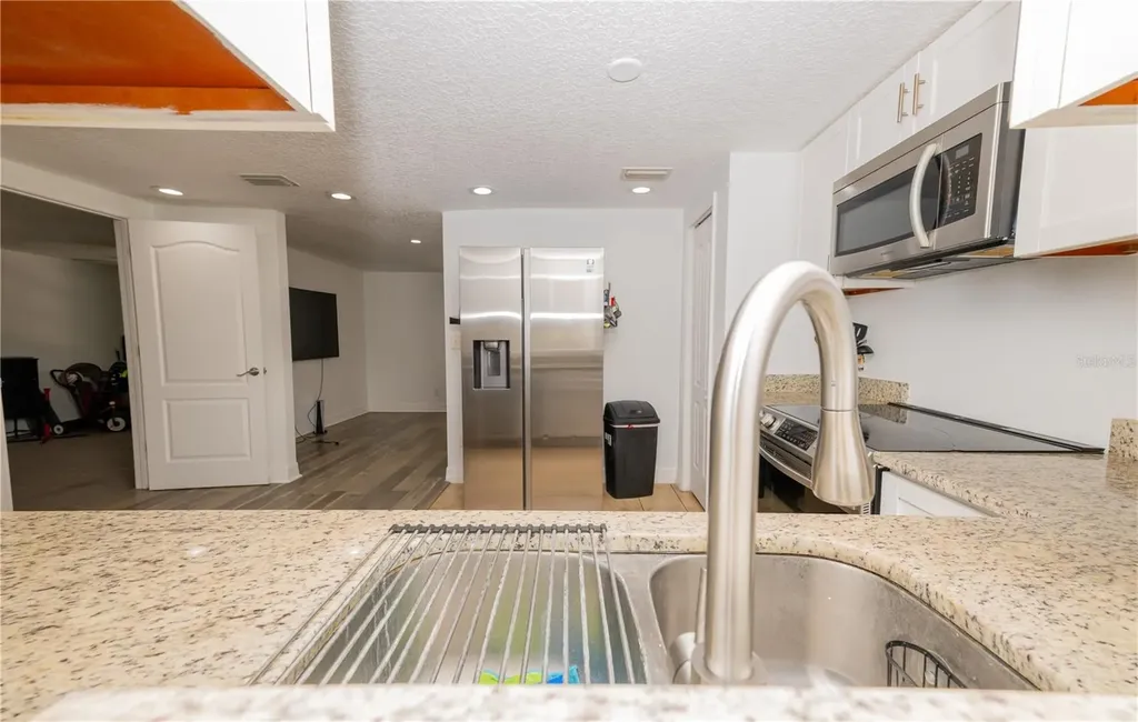 39736 Meadowood Loop Zephyrhills FL 33542