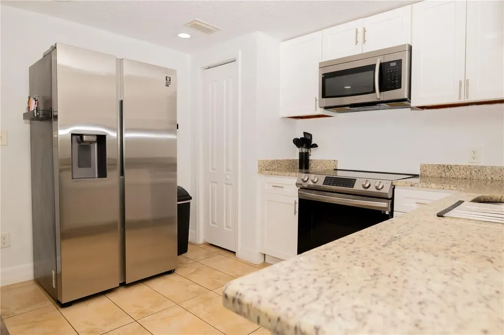 39736 Meadowood Loop Zephyrhills FL 33542