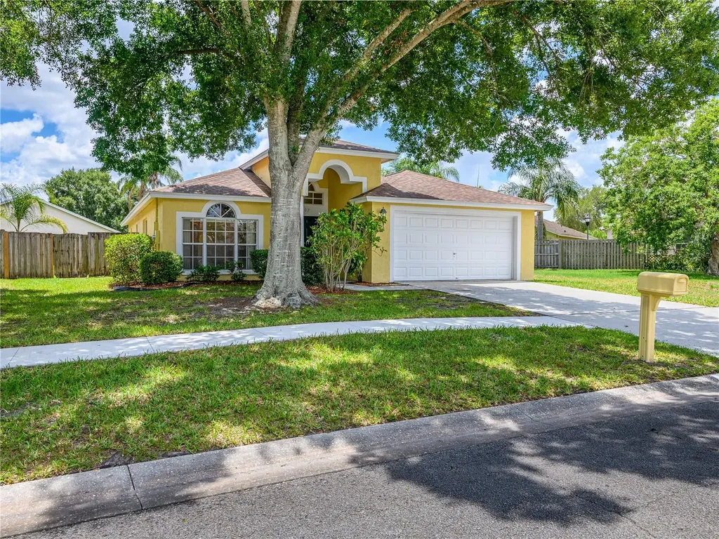 1407 Wakefield Drive Brandon FL 33511