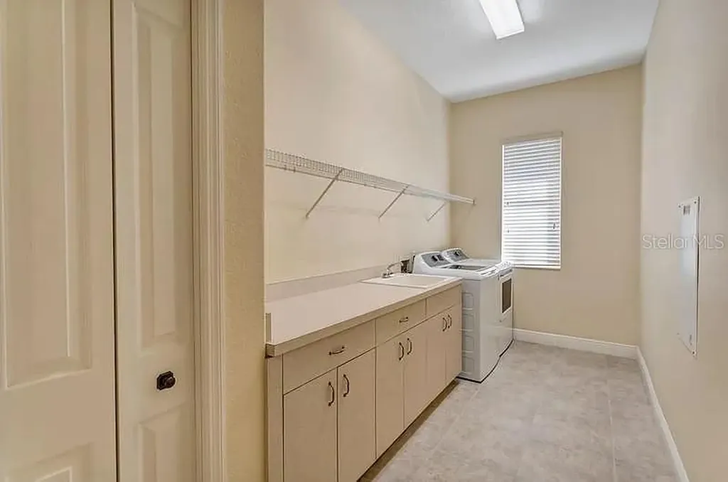 1704 Amberwynd Circle W Palmetto FL 34221