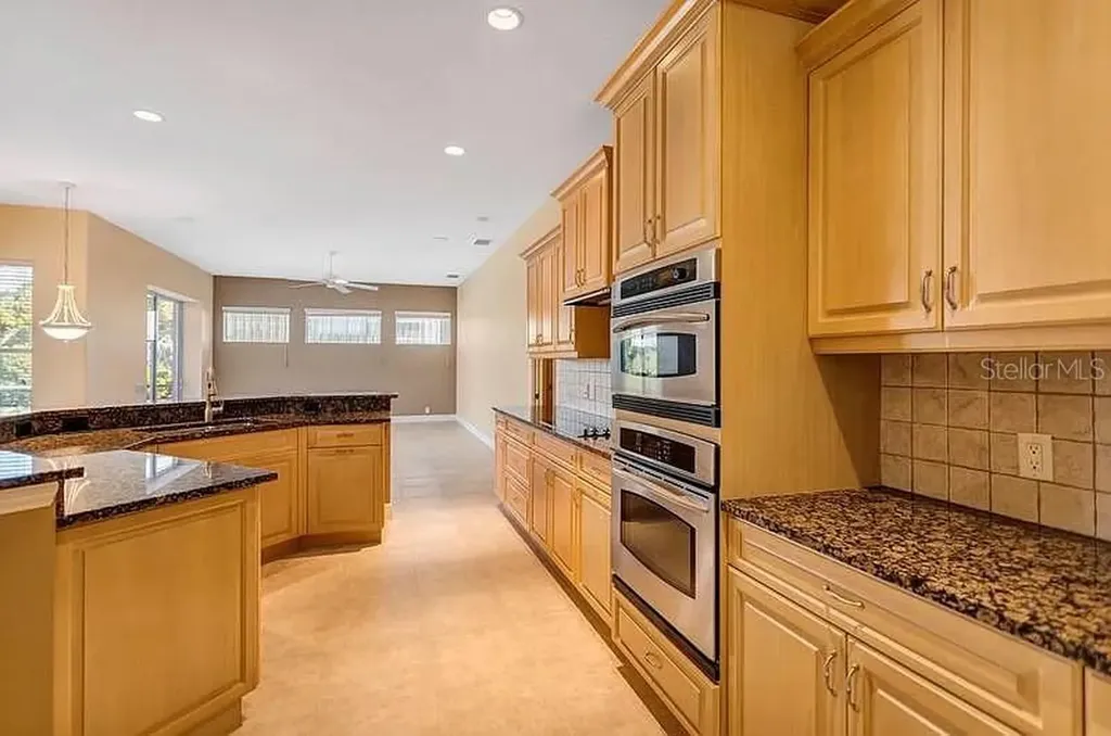 1704 Amberwynd Circle W Palmetto FL 34221